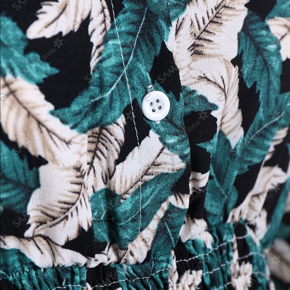 Palm Leaf Print Pleated Dress - Picture 4 of 7